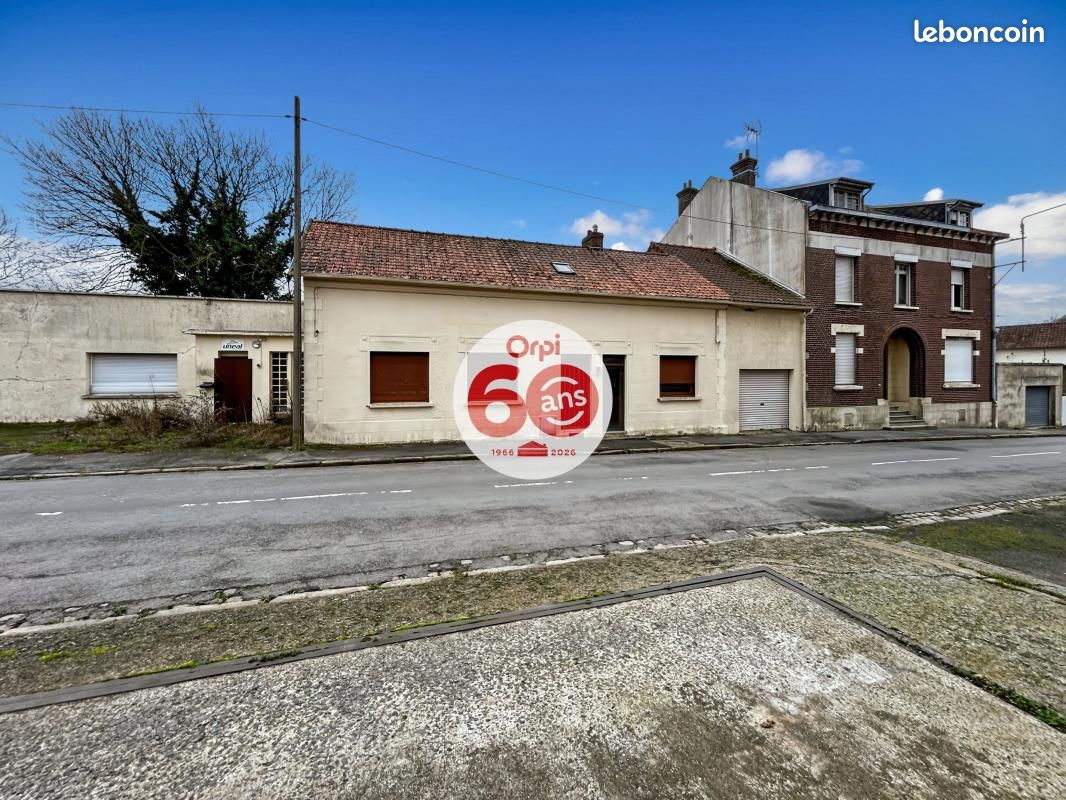 Immeuble 7 pièces 460 m² · à Bapaume · 460 m² · 192 000 €