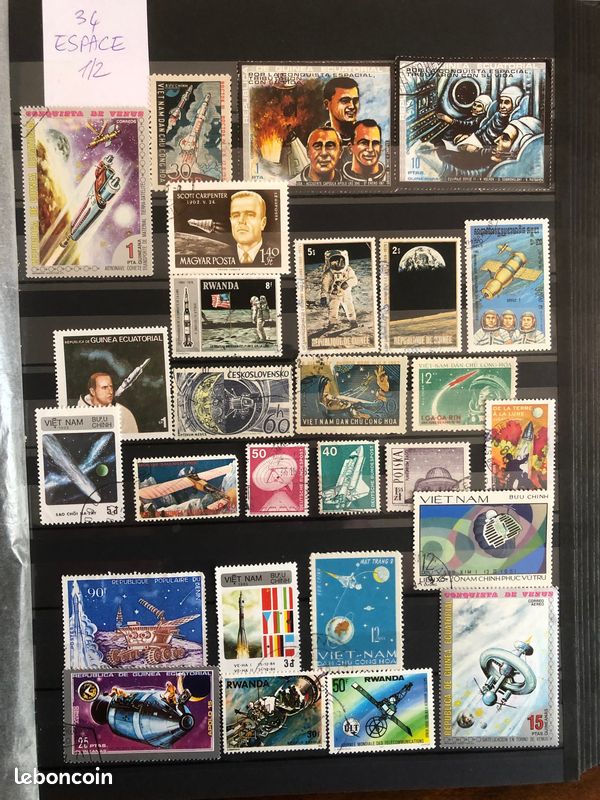 LOT DE 12 timbres oblitérés de France année 2000 tous différents TBE