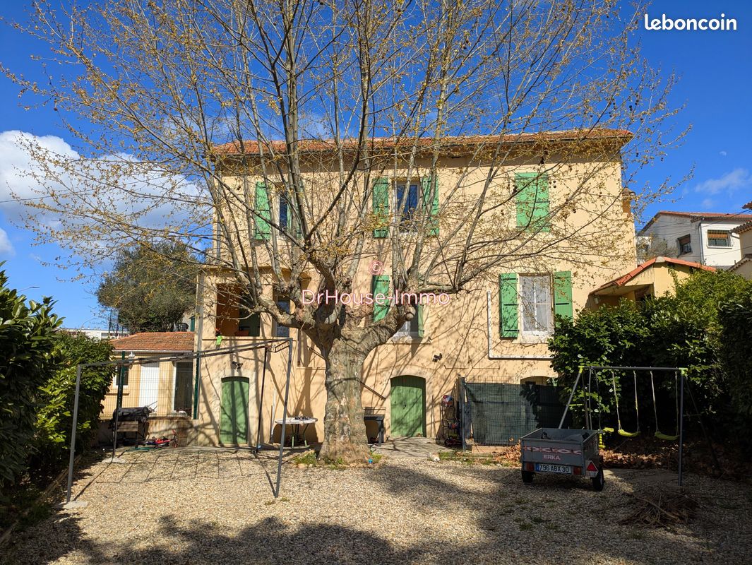 Immeuble 10 pièces 182 m² · à Alès · 182 m² · 220 000 €