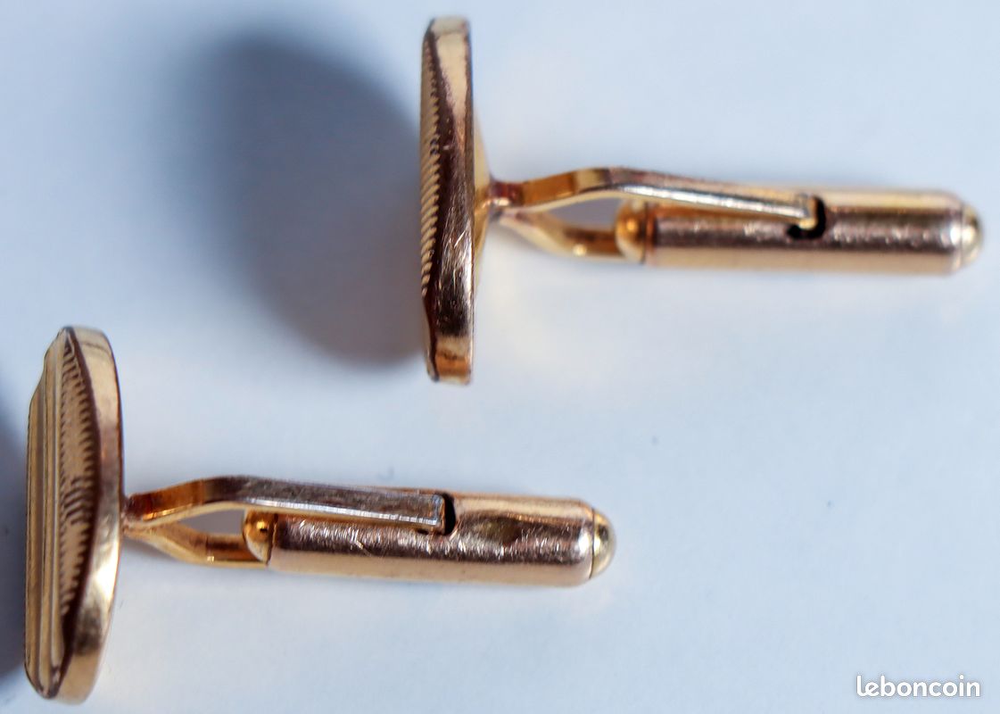 Boutons De Manchettes XIXe Siècle Plaqué Or Rose - Poinçon 15x15mm, Occasion