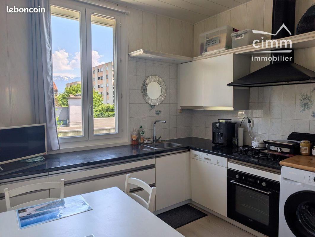 Appartement 3 pièces 54 m² · à Seyssinet-Pariset · 54 m² · 775 €