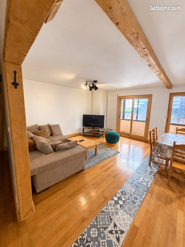 Maison 3 pièces 85 m² · à Planay · 85 m² · 3 200 €/mois
