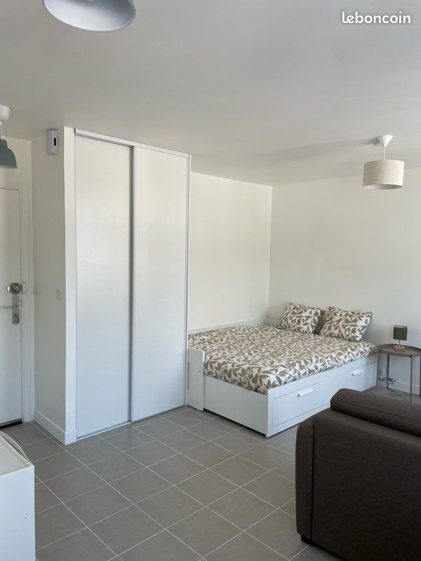 Studio 26,79m2 meublé - Tours Tranchée (image 2)