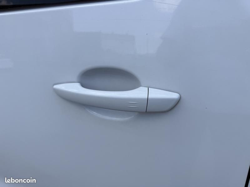 Opel Vivaro Fg M 100 kW Batterie 75 kWh Cabine Approfondie Fixe (image 21)