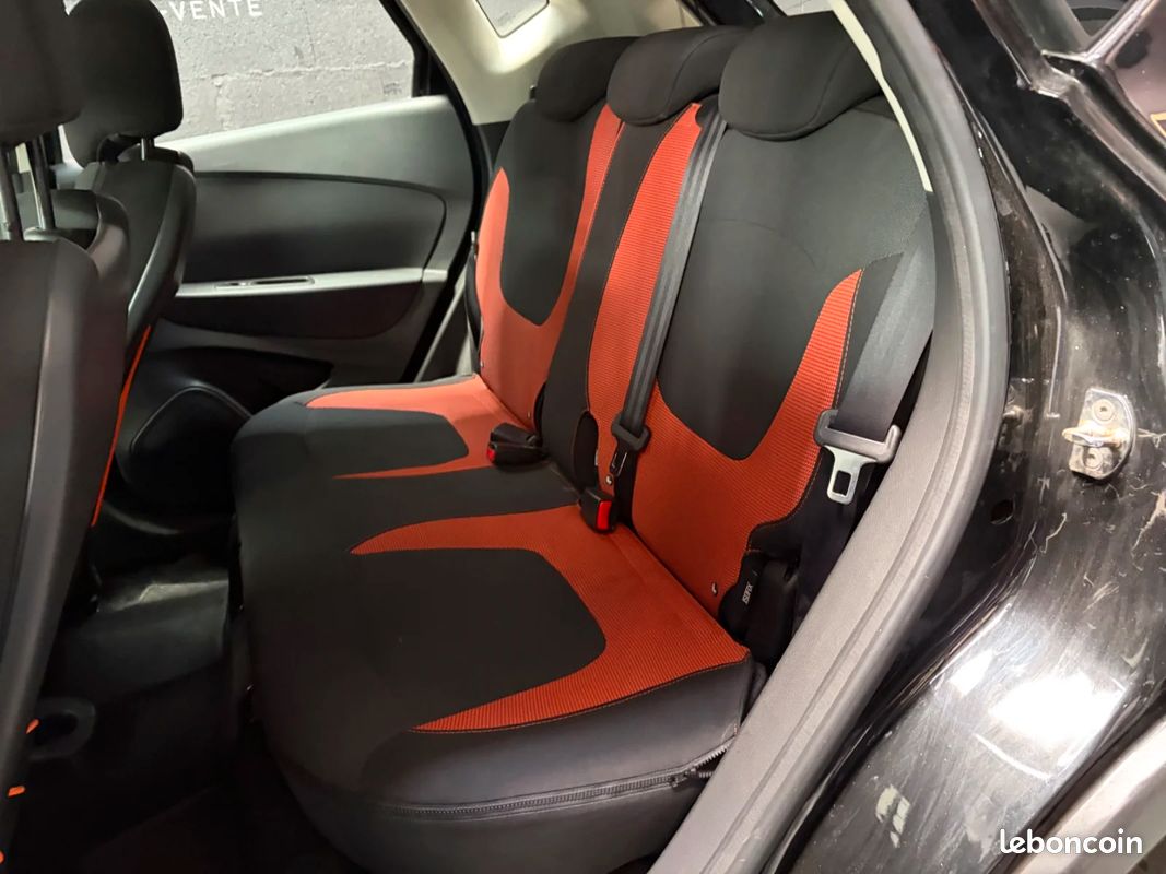 RENAULT CAPTUR dCi 90 Energy S&S eco² Intens / REVISION OK / CAMERA DE RECUL (image 13)