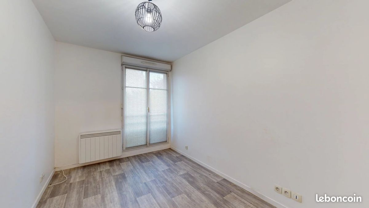 Appartement a louer pontault-combault - 3 pièce(s) - 55 m2 - Surfyn