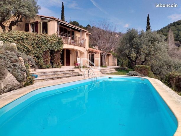 Maison 6 pièces 150 m²