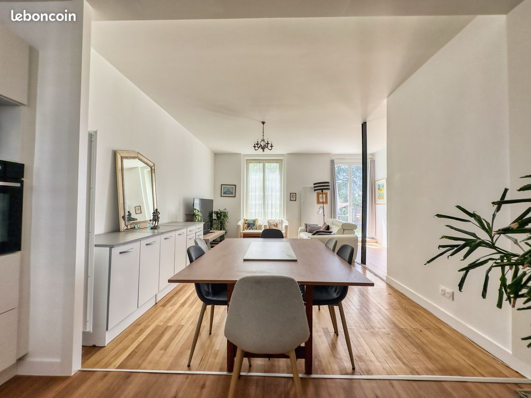 Appartement 2 pièces 64 m² · à Neuville-sur-Saône · 64 m² · 229 000 €