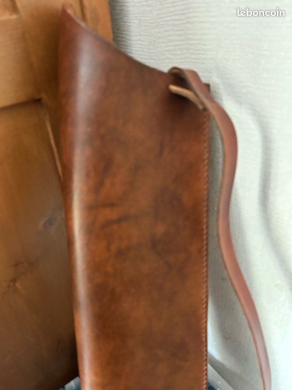 Carquois d'Artémis fait à la main avec du cuir véritable ⚔️ Boutique Épées Carquois d'Artémis fait à la main avec du cuir véritable ⚔️ Boutique Épées