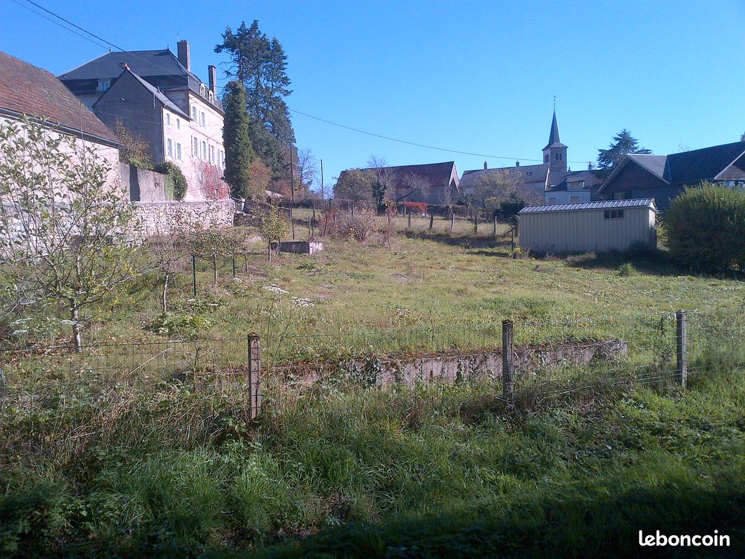 Terrain maraîchage, jardin ou terrain de loisir · à Sommant · 60 €