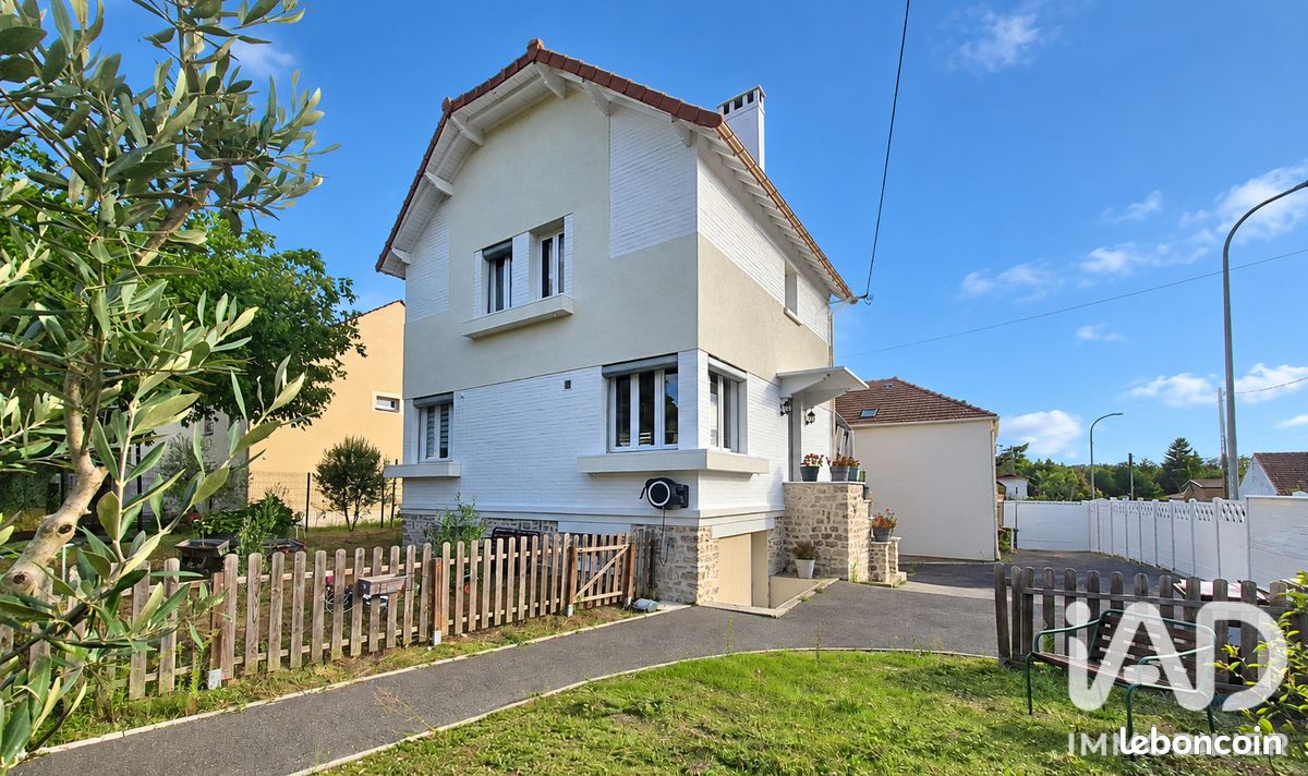Maison 6 pièces 122 m² · à Beauchamp · 122 m² · 499 500 €