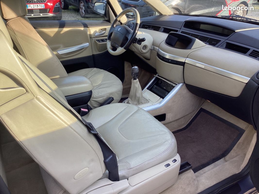 Renault Avantime 3.0i V6 207 ch (image 7)