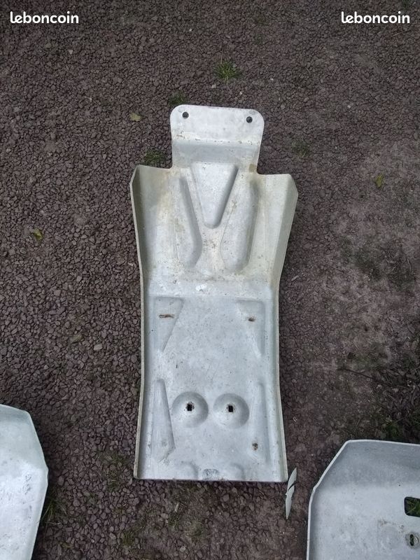 Protection avant quad CANAM (image 2)