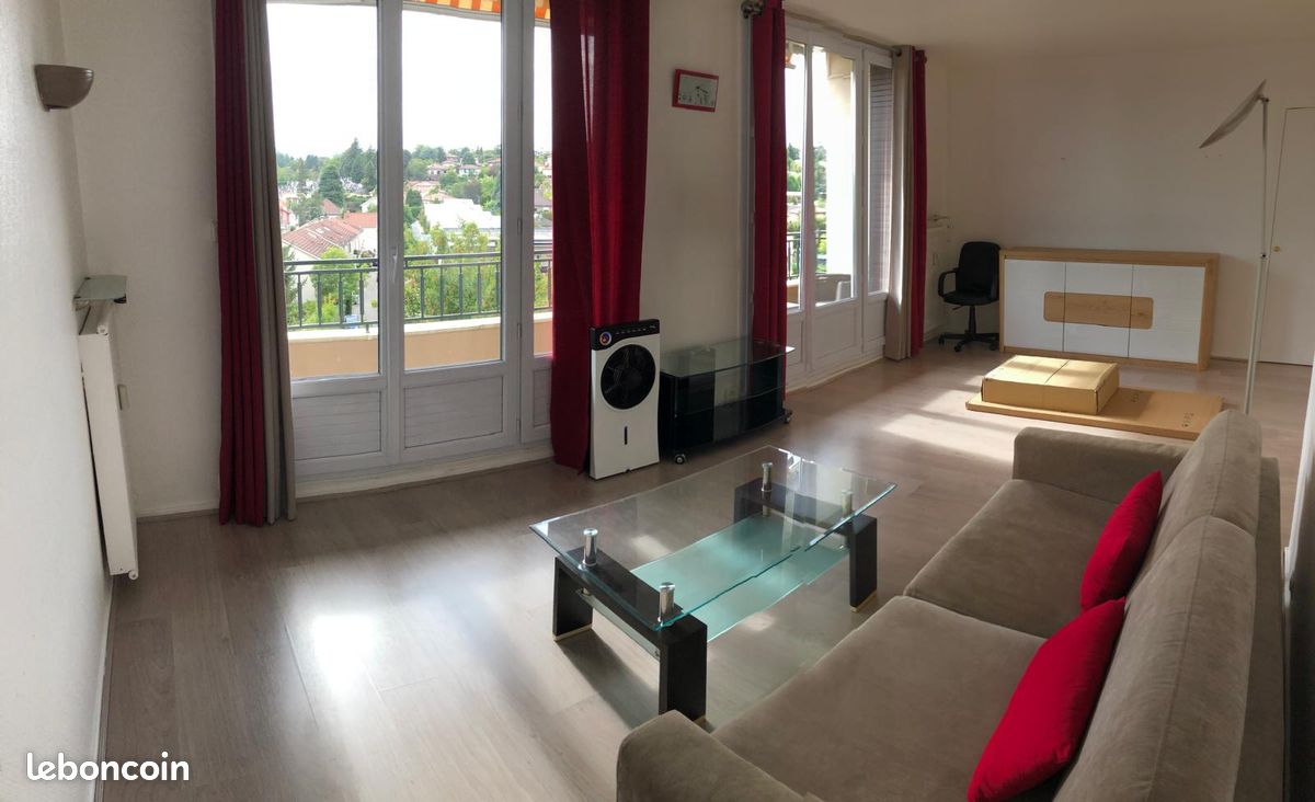Appartement 2 pièces 54 m² · à Champagne-au-Mont-d'Or · 54 m² · 1 049 €/mois