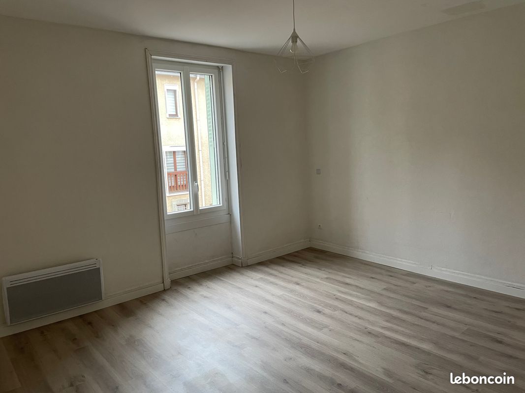 Appartement a louer roanne - 3 pièce(s) - 44 m2 - Surfyn