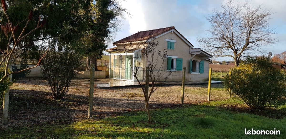 Maison 3 pièces 80 m² · à Pineuilh · 80 m² · 950 €