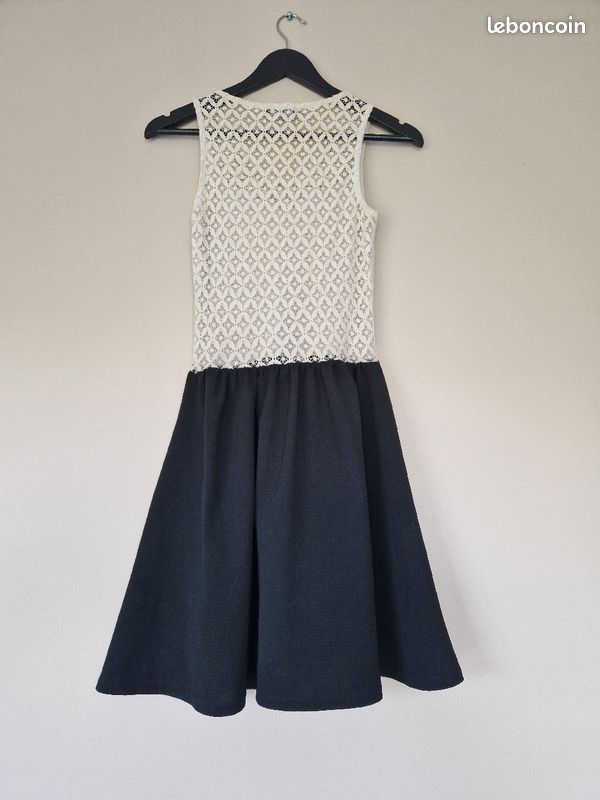 Robe mi- courte (image 2)