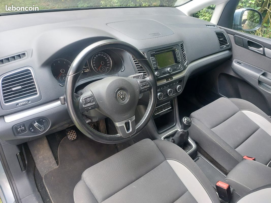 Volkswagen Sharan 1.4L TSI 150CH Blue Motion (image 3)