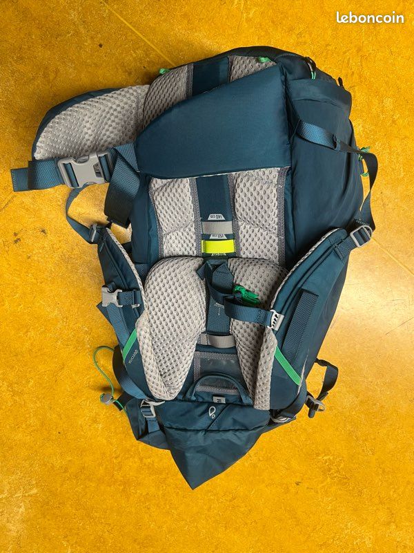 État neuf - sac à dos 40 litre + 10 litre quechua montagne (image 2)