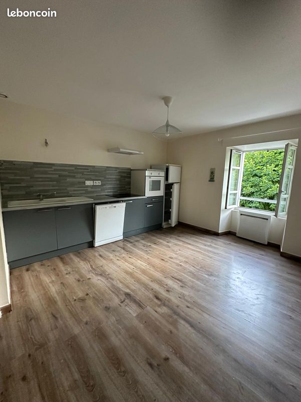Appartement 3 pièces 51 m² · à Montbrison · 51,4 m² · 520 €