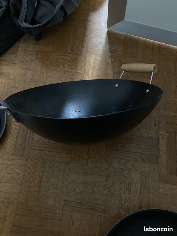 Wok, moule à gâteau, poêle , casserole (image 6)
