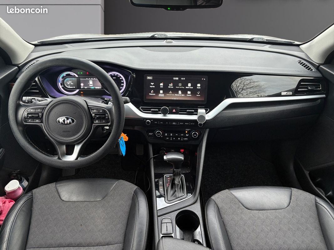 KIA NIRO 1.6 GDi Hybride 141 ch DCT6 / CAMÉRA / RADARS AV + AR / CAR PLAY /4 PNEUS NEUFS/GARANTIE KIA 2027 (image 2)