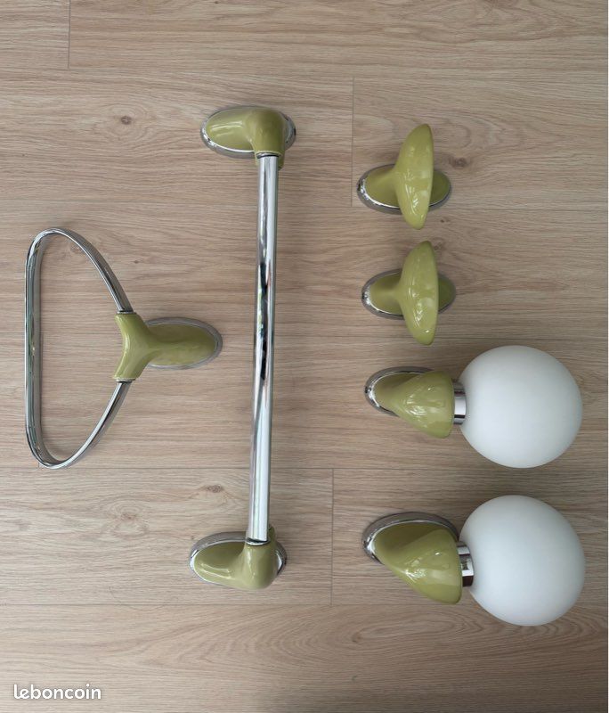 Ensemble de salle de bain (image 1)