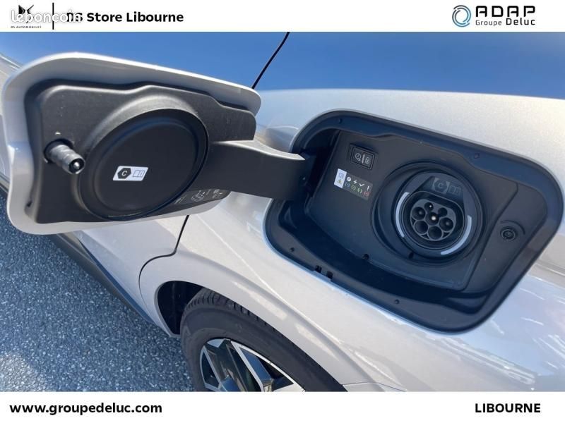 Ds DS 4 E-TENSE 225ch La Première (image 18)