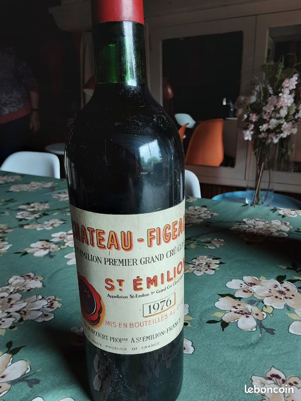 CHATEAU FIGEAC SAINT EMILION 1976 1er grand cru classé 2 bouteilles (image 1)