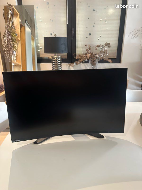 Lenovo G27c-10 - Écran Gaming 165hz incurvé 27" (image 1)