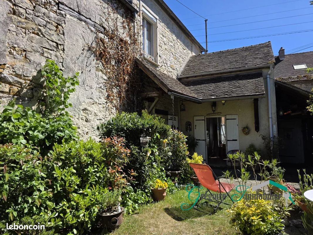 Maison 5 pièces 98 m² · à Bourron-Marlotte · 98 m² · 330 000 €