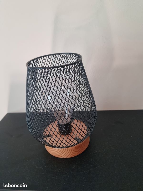 Petite lampe décorative (image 2)