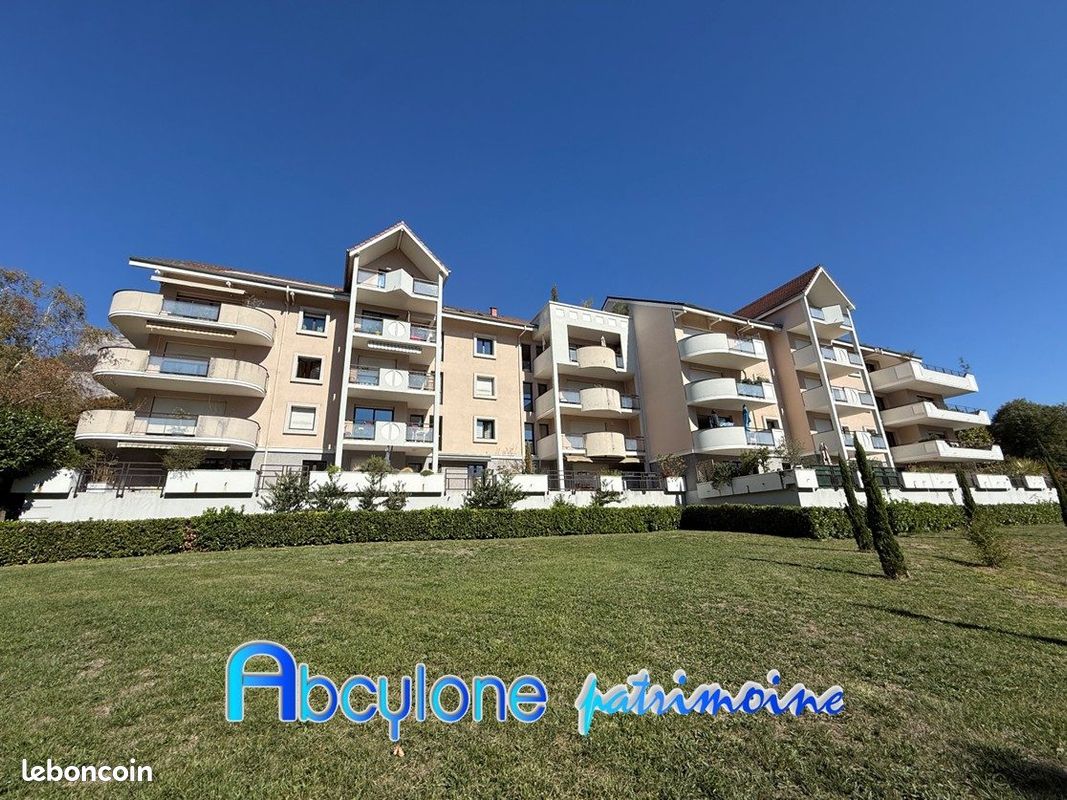 Appartement 3 pièces 95 m² · à Meylan · 95 m² · 420 000 €