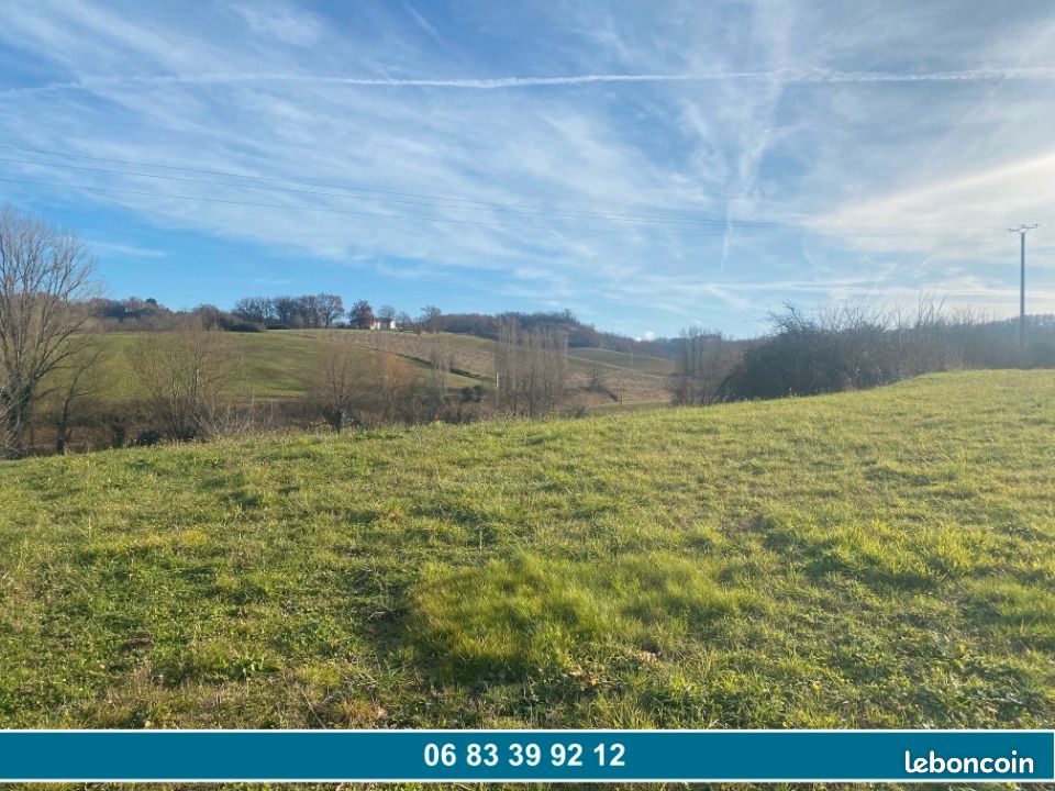 Terrain 1 010 m² Boe · à Boé · 43 200 €