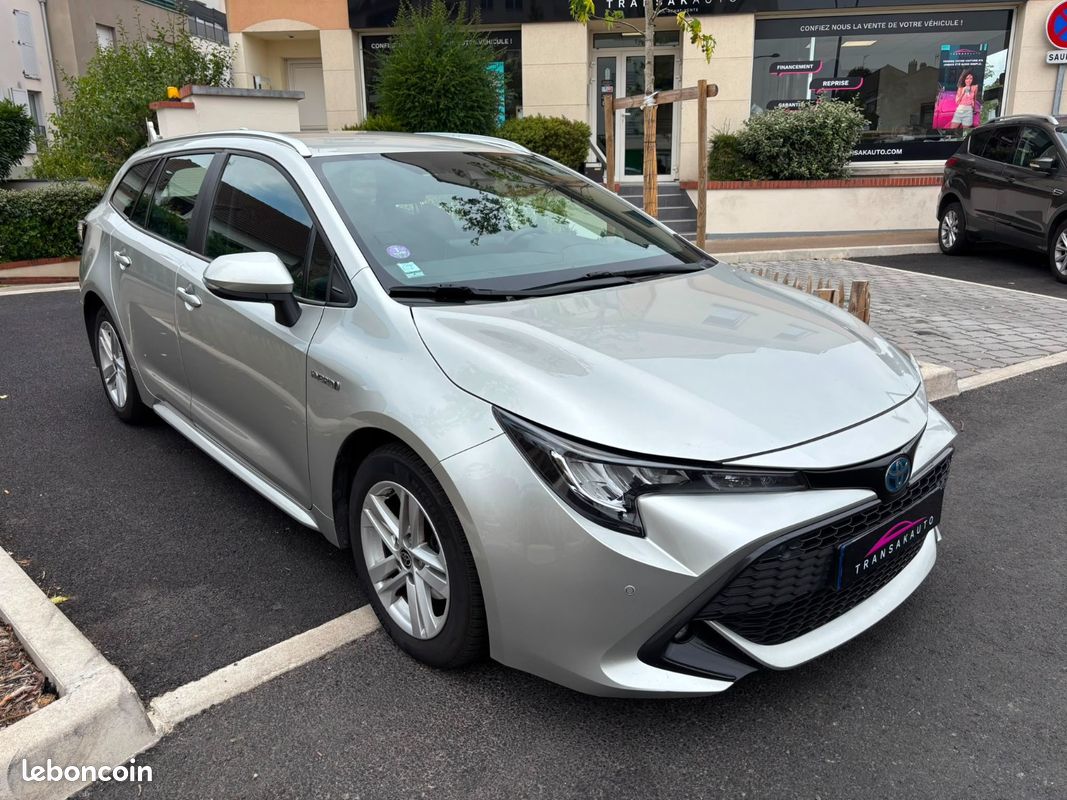 TOYOTA COROLLA TOURING SPORTS HYBRIDE MY21 122h Dynamic (image 1)