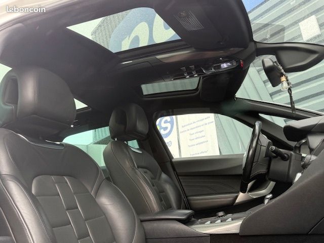 Citroën DS5 Hybrid4 So Chic BMP6 ENTRETIEN COMPLET (BATTERIE HYBRIDATION ET AIRBAG REMPLACÉS) (image 13)