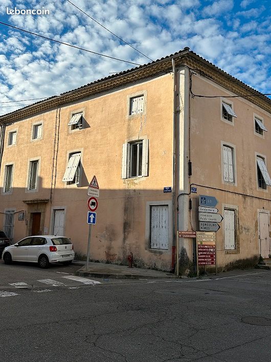 Appartement 3 pièces 88 m² · à Roquemaure · 88 m² · 623 €/mois