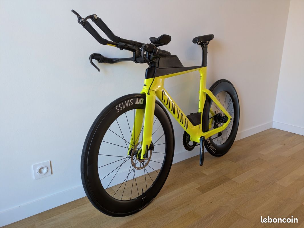 Vélo de Triathlon Canyon Speedmax CF (2021) – Excellent état Vélos