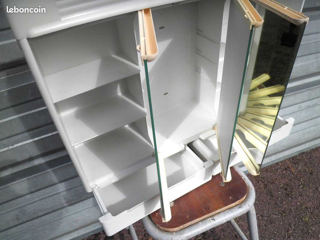 Armoire de toilette (image 2)