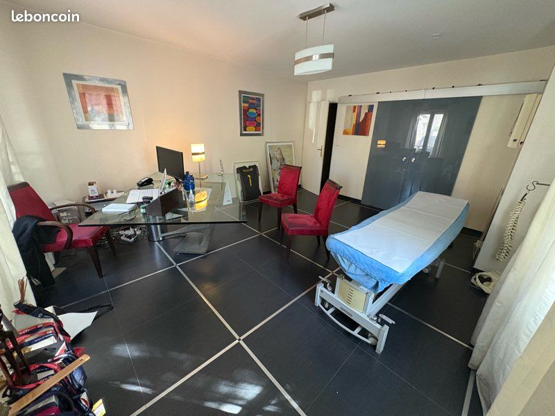 Appartement 1 pièce 32 m² · à Bussy-Saint-Georges · 31,5 m² · 17 900 €