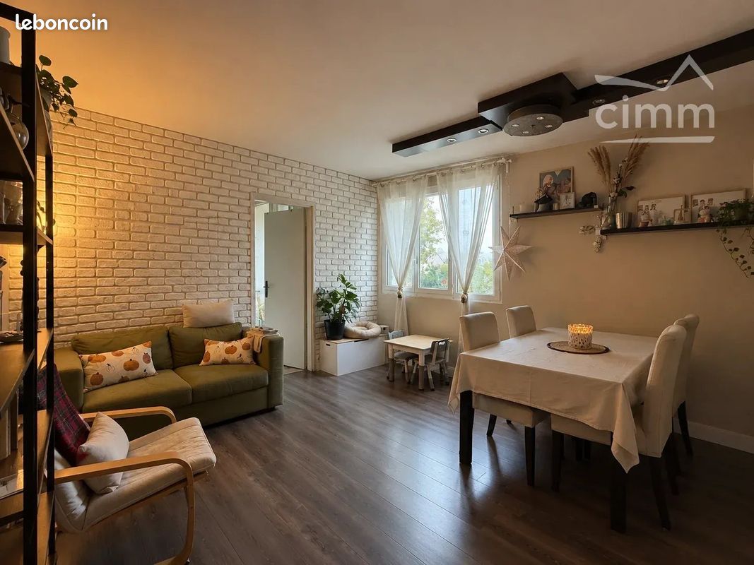 Appartement 3 pièces 57 m² · à Vert-le-Petit · 57 m² · 136 250 €