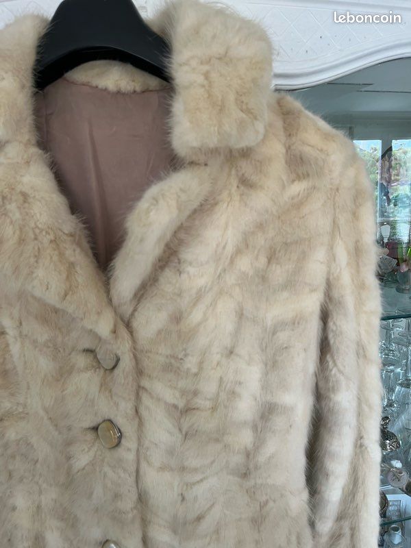 Veste fourrure beige véritable (image 2)