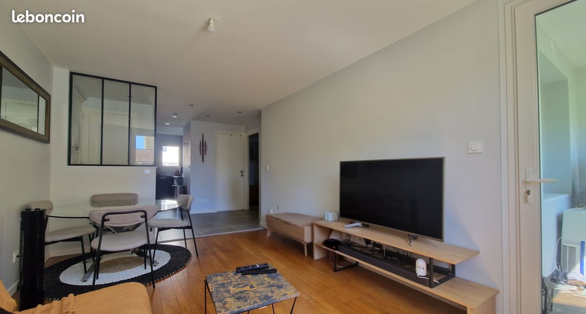 Appartement 3 pièces 54 m² · à Caluire-Et-Cuire · 54 m² · 1 175 €/mois