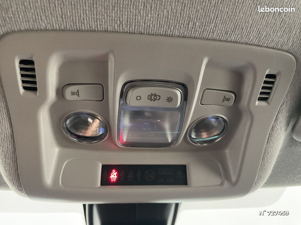 Citroën C3 PureTech 83 S&S BVM5 Shine Pack (image 28)