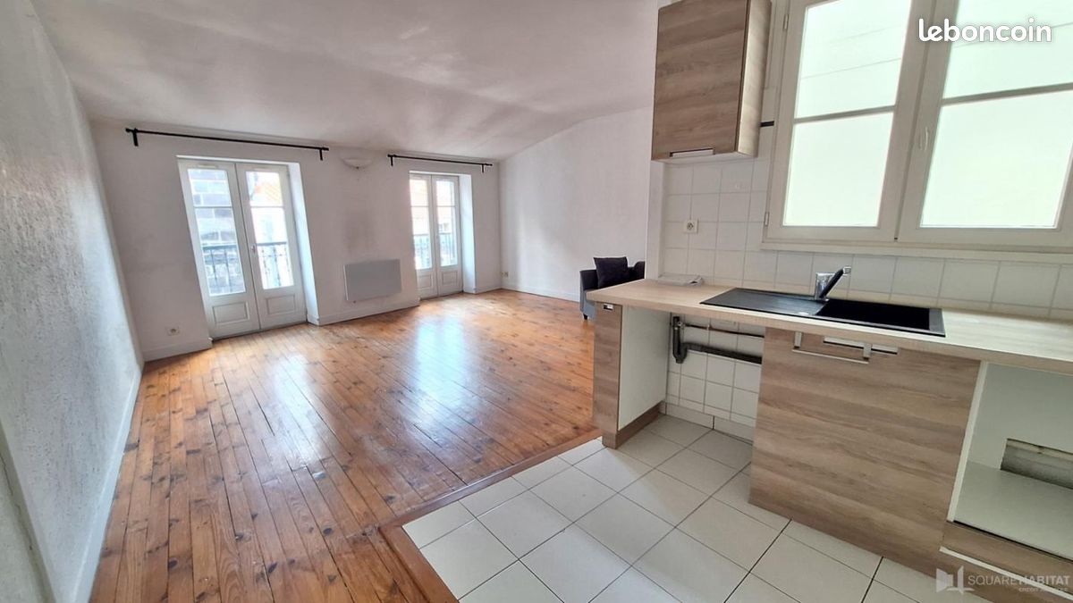 Appartement 3 pièces 55 m² · à Clermont-Ferrand · 55 m² · 590 €/mois