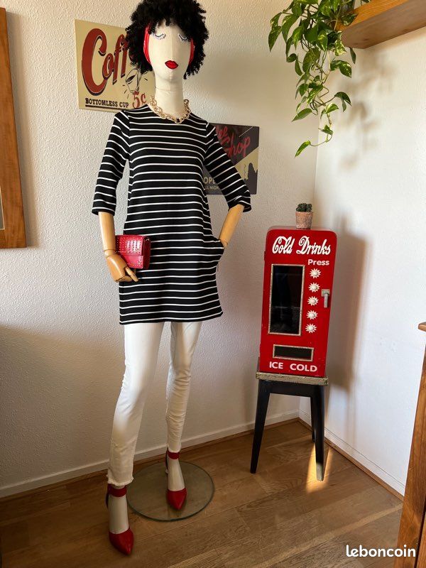 Mannequin avec jambes bras articulés bois / tête / pied / buste en lin écru + perruque - buste couture (image 10)