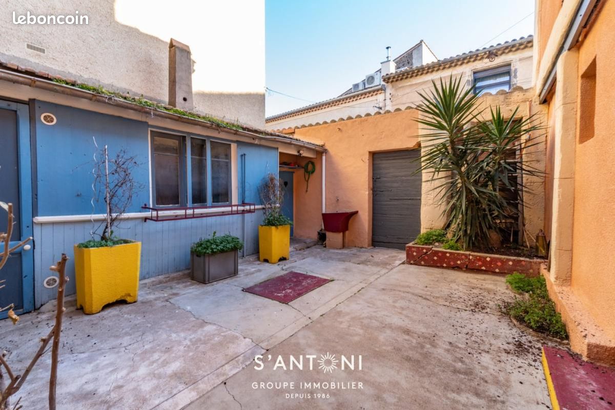 Maison 11 pièces 325 m² · à Bessan · 325 m² · 289 000 €