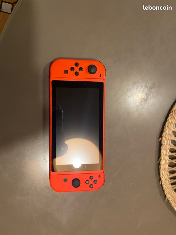 Nintendo switch neuve (image 1)