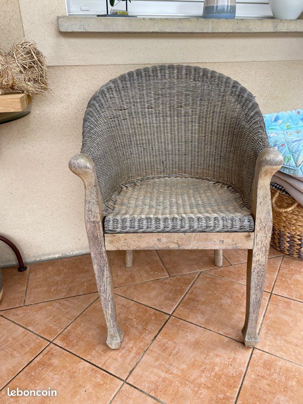 Fauteuil osier (image 1)