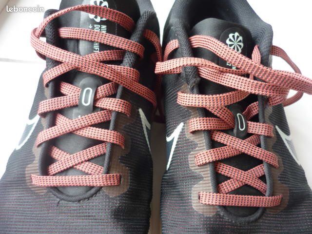 Baskets Nike pointure 41 - excellent état (image 9)